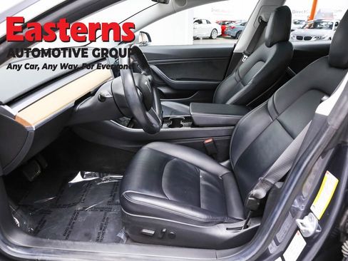 Used 2018 Tesla Model 3 Long Range image 14