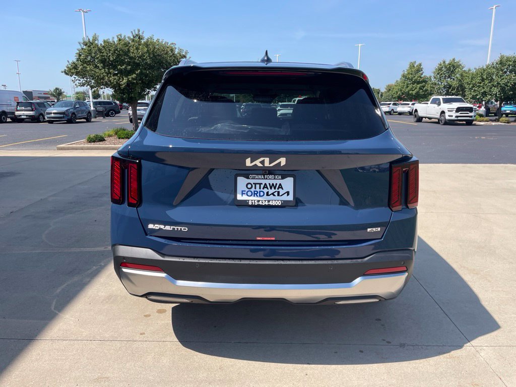 New 2026 Kia Sorento S AWD/4WD image 6