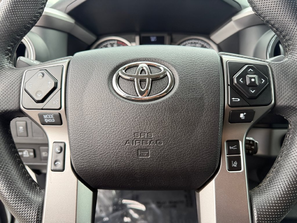 Used 2022 Toyota Tacoma SR5 AWD/4WD image 18