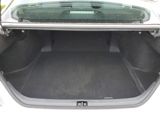 Used 2025 Toyota Camry LE FWD image 27
