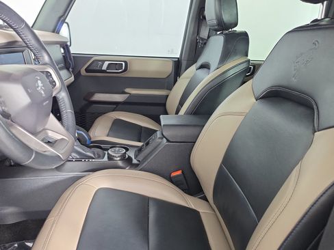 Used 2023 Ford Bronco Wildtrak AWD/4WD image 14