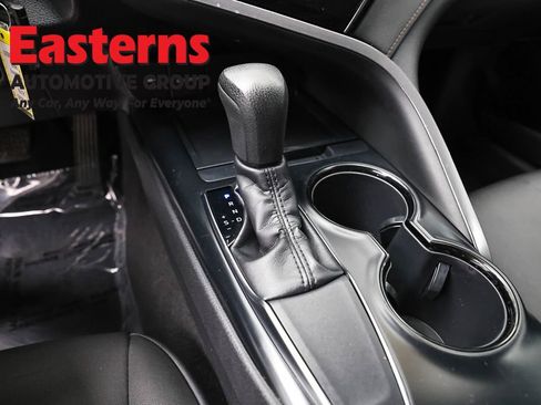Used 2019 Toyota Camry LE FWD image 12