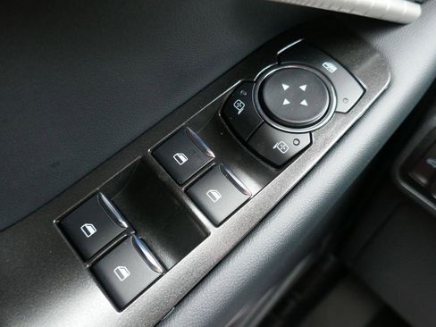 New 2026 Ford Explorer ST-Line image 18