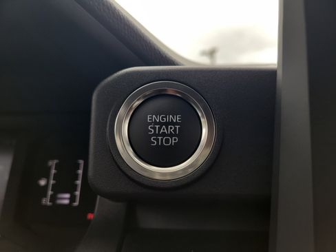 Used 2026 Toyota 4Runner SR5 image 26