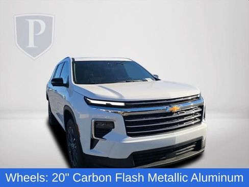 New 2026 Chevrolet Traverse LT w/ Sun and Wheel Package image 13