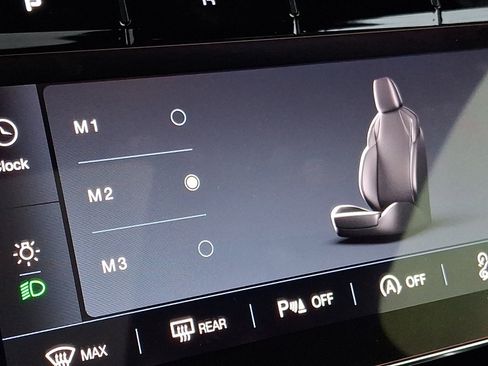 Used 2023 Maserati Grecale GT AWD/4WD image 25