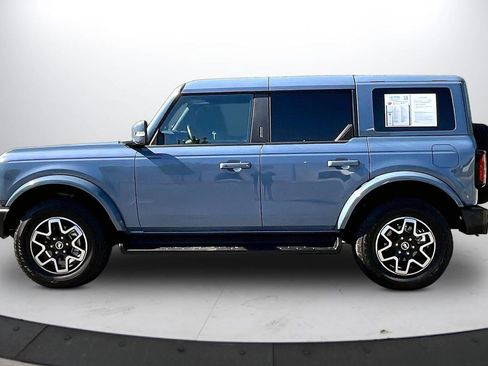 Used 2025 Ford Bronco Outer Banks AWD/4WD image 5