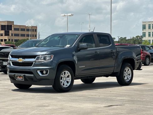 Used 2017 Chevrolet Colorado LT w/ LT Convenience Package RWD image 36