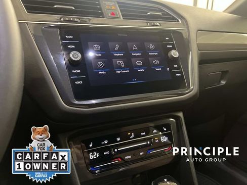 Used 2022 Volkswagen Tiguan SE image 23