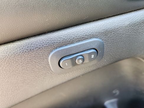 Used 2019 Jeep Grand Cherokee Trailhawk w/ Trailhawk Luxury Group image 24