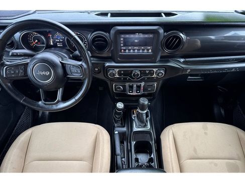 Used 2020 Jeep Wrangler Sport image 13