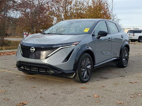 Certified 2023 Nissan Ariya FWD image 2