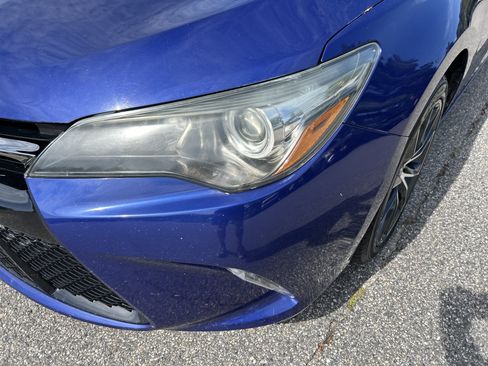 Used 2016 Toyota Camry XSE w/ Moonroof Package FWD image 9