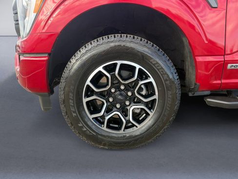 Used 2022 Ford F150 XLT w/ Equipment Group 302A High AWD/4WD image 14