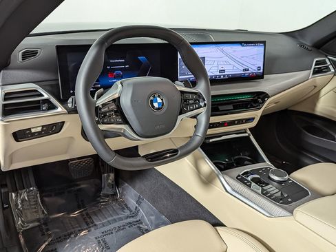 Used 2025 BMW 430i xDrive Coupe w/ Convenience Package image 19