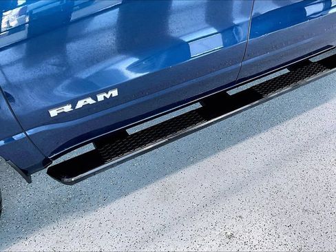 Used 2019 RAM 1500 Big Horn AWD/4WD image 35