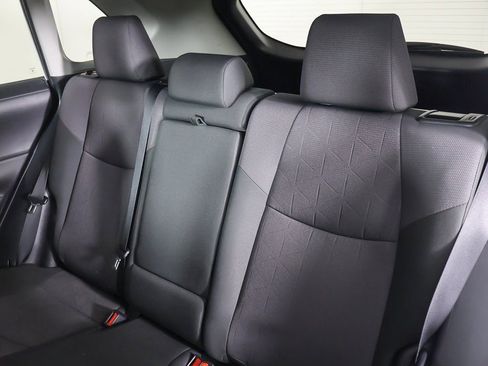 Used 2025 Toyota RAV4 XLE image 31