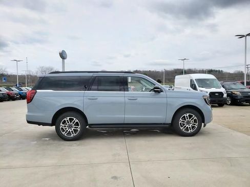 New 2026 Ford Expedition Max Active image 11