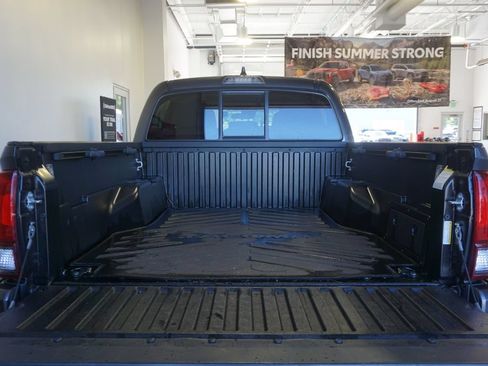 Used 2023 Toyota Tacoma SR AWD/4WD image 14