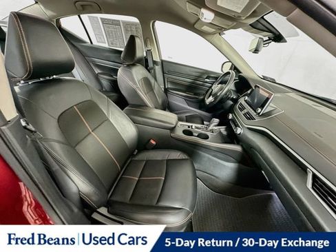 Used 2022 Nissan Altima 2.5 SR AWD/4WD image 32