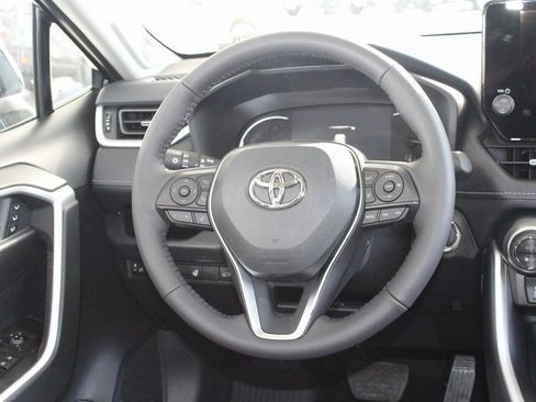 New 2025 Toyota RAV4 XLE Premium image 28
