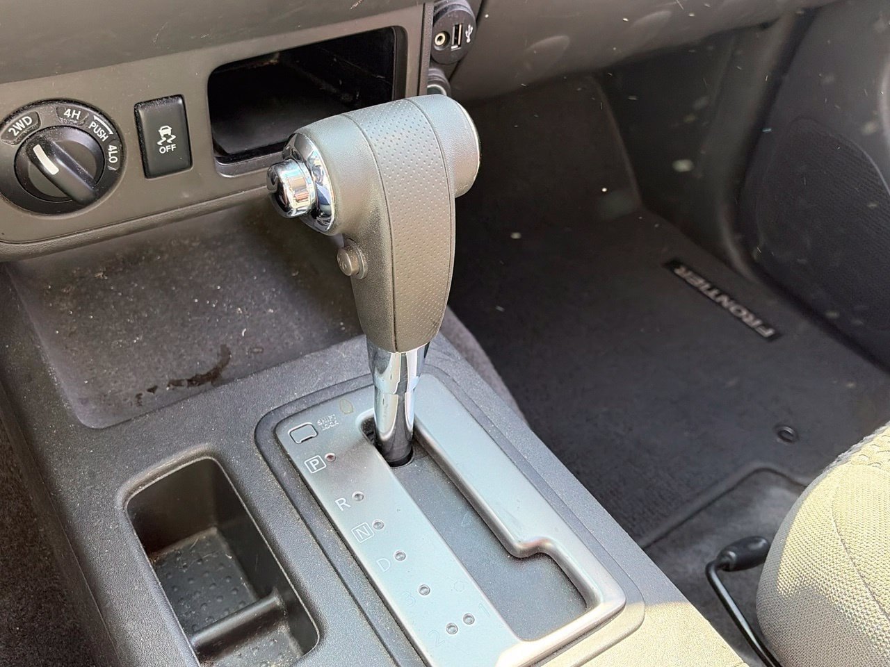 Used 2018 Nissan Frontier SV AWD/4WD image 8