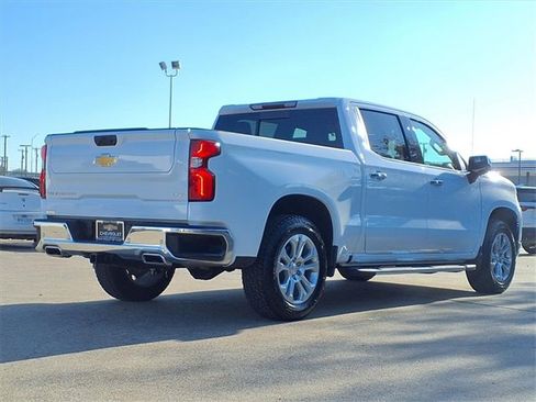 Used 2024 Chevrolet Silverado 1500 LTZ image 4