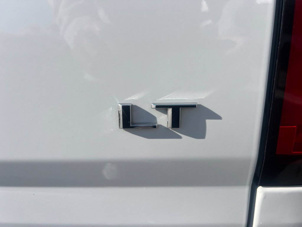Used 2022 Chevrolet Colorado LT w/ Chrome Appearance Package RWD image 14