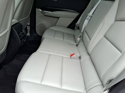 Used 2023 Cadillac XT4 Premium Luxury w/ Cold Weather Package FWD image 17