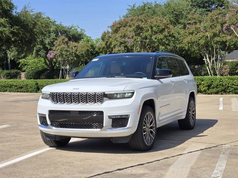 New 2025 Jeep Grand Cherokee L Summit image 2