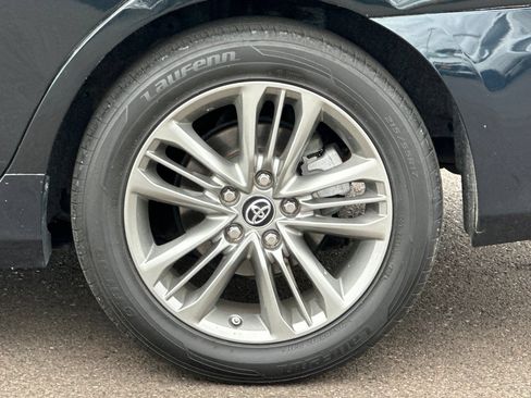 Used 2016 Toyota Camry SE FWD image 24