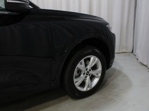 New 2026 Audi Q5 Premium image 27