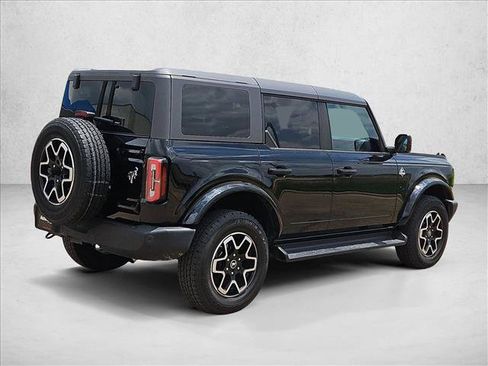 Used 2025 Ford Bronco Outer Banks AWD/4WD image 5