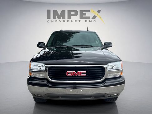 Used 2005 GMC Yukon XL SLT w/ SLT Preferred Equipment Group RWD image 8
