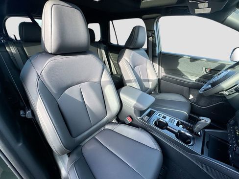 New 2026 Subaru Outback Limited XT AWD/4WD image 28