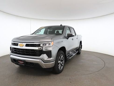 Used 2024 Chevrolet Silverado 1500 LT w/ Protection Package image 9