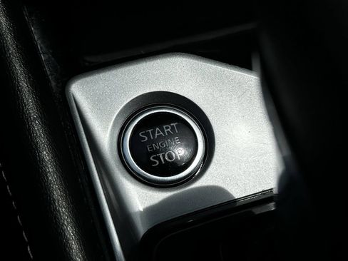 Used 2023 Nissan Altima 2.5 SV FWD image 23