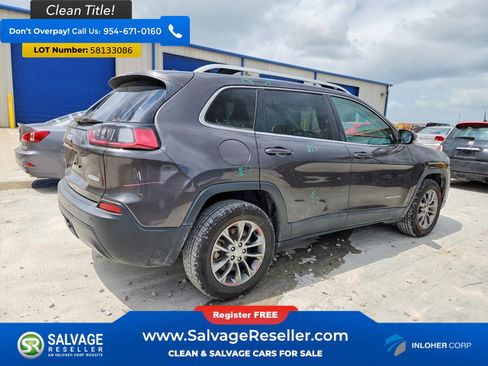 Used 2019 Jeep Cherokee Latitude Plus AWD/4WD image 4