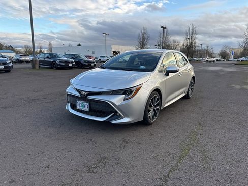 Used 2022 Toyota Corolla XSE image 3