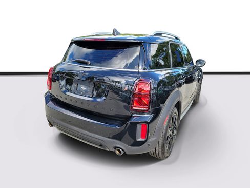 Used 2024 MINI Cooper Countryman S w/ Premium Package FWD image 4