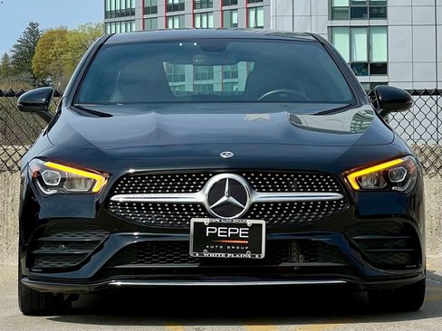 Used 2023 Mercedes-Benz CLA 250 4MATIC image 3