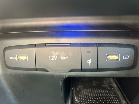 Used 2022 Hyundai Santa Cruz Limited image 21