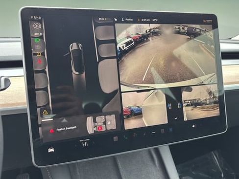 Used 2023 Tesla Model 3 Standard Range image 28