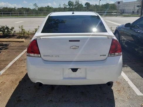 Used 2013 Chevrolet Impala LTZ FWD image 3