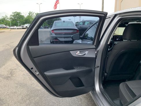 Used 2023 Kia Forte LXS FWD image 23