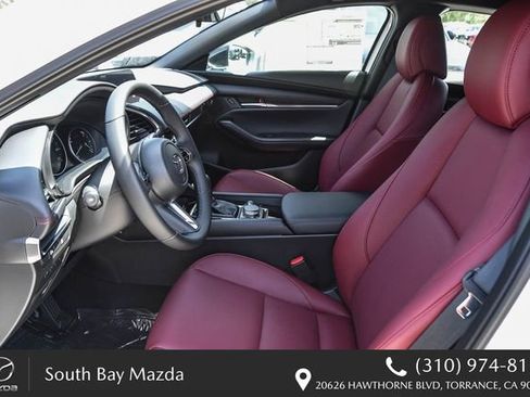 New 2026 MAZDA MAZDA3 Carbon image 19