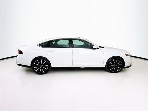 Used 2025 Honda Accord Touring image 8