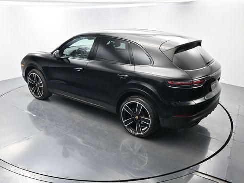 Certified 2023 Porsche Cayenne image 37