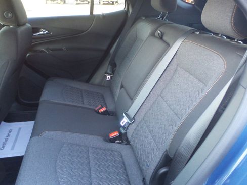 Used 2024 Chevrolet Equinox LT w/ LPO, Floor Liner Package image 10