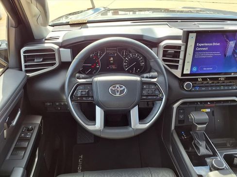 Used 2022 Toyota Tundra Limited w/ Power Package image 17
